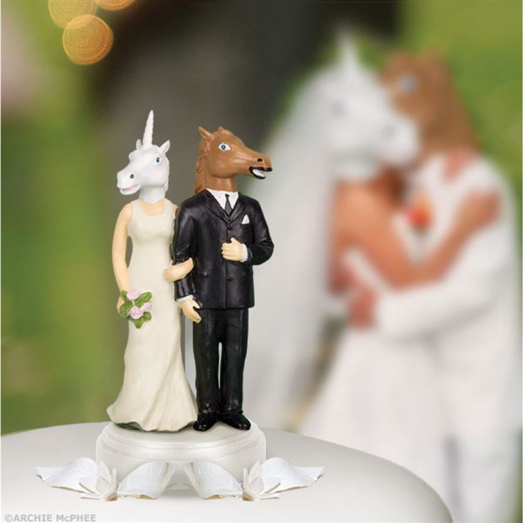 hilarious cake toppers 7